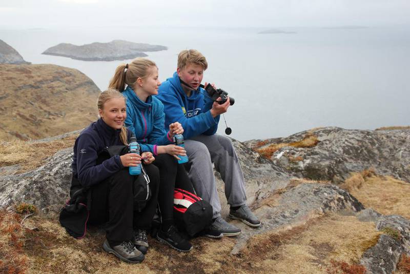 I Helgeland har menighetene Hemnes, Korgen og Bleikvassli gått sammen for å løfte klimaengasjementet blant konfirmanter i opplegget «Klimakonfirmant». Dette har ført til at de nå er nominert til Trosopplæringsprisen.