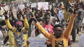 Demonstranter i Sudan krever slutt på militærregime