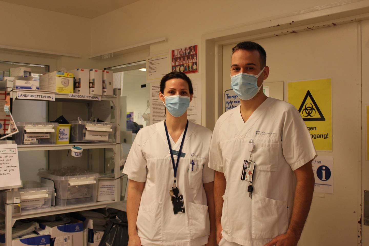 Runa Austad Haug og Peder Martinsen, nyutdannede intensivsykepleiere på Rikshospitalet.
