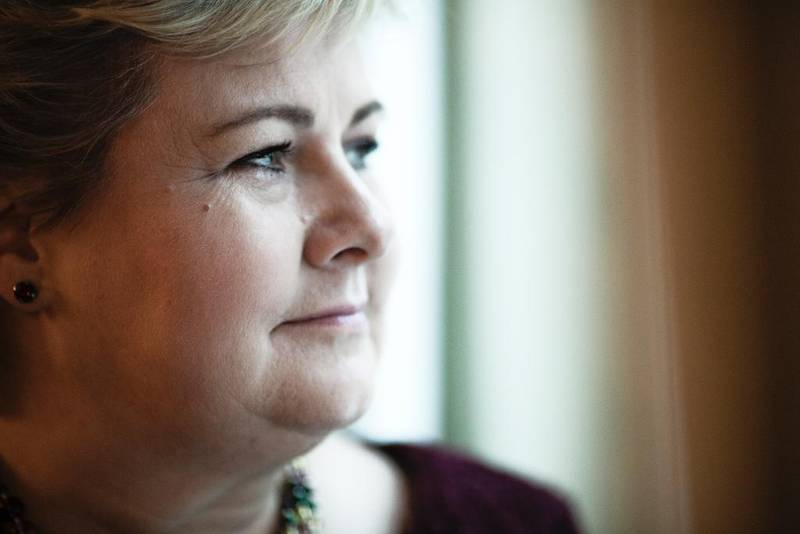 Statsminister Erna Solberg slår fast på twitter at «Ellingsen uttalelser representerer ikke Regjeringen». 