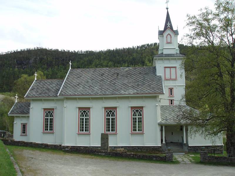 Åsskard kyrkje, Surnadal.