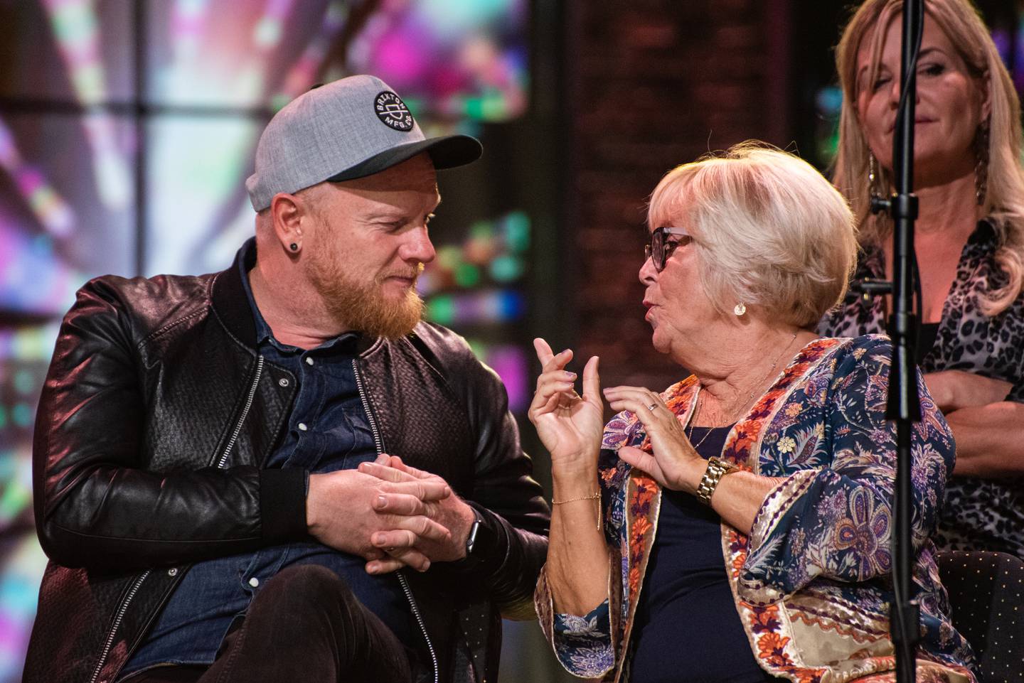 Lewi Bergrud och Evie Tornquist under inspelningen av nya tv-serien "Alla tiders sånger" i Nashville november 2022.