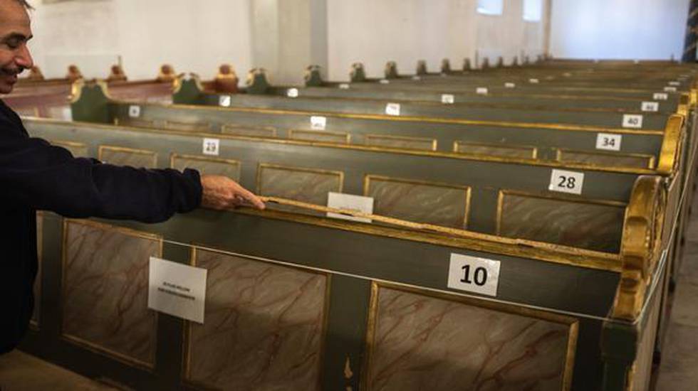 Oslo domkirke er blant kirkene som allerede har tatt grep og nummerert setene på kirkebenkene.
