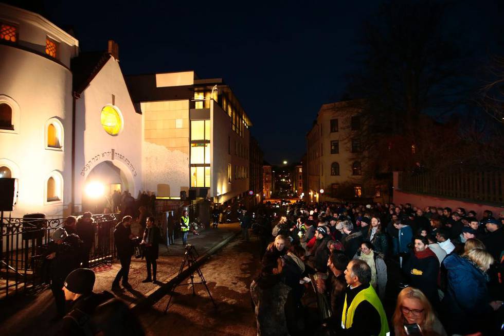 I februar i år slo muslimer ring rundt synagogen til Det Mosaiske Trossamfund i Oslo. Markeringen, kalt Fredens ring, kom etter angrepene på jøder i København og Paris.