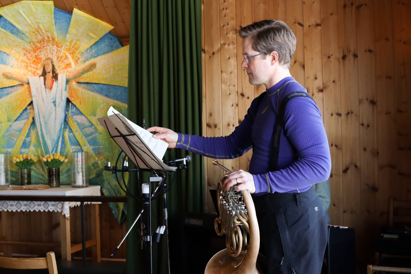 Kasper Flatland Solbu skal spille horn under gudstjenesten.