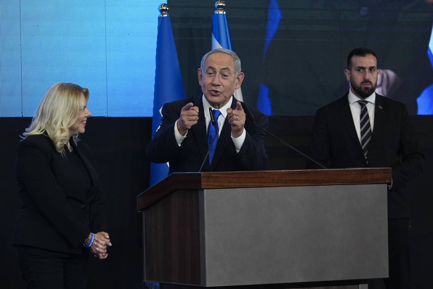 SEIRET: Israels tidligere statsminister, Benjamin Netanyahu går mot en ny runde med makten i Israel. Han må i så fall samarbeide med flere små partier.