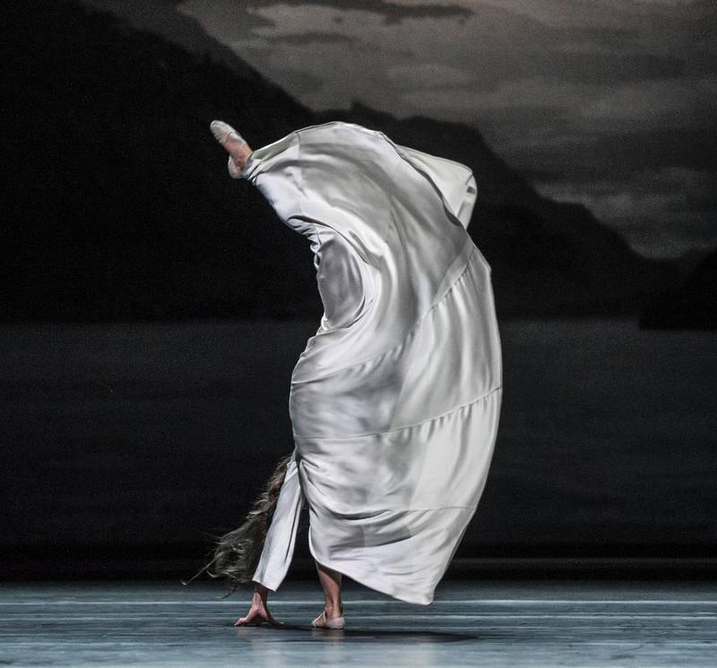 Cina Espejord fikk kritikerprisen for koreografien av danseforestillingen 