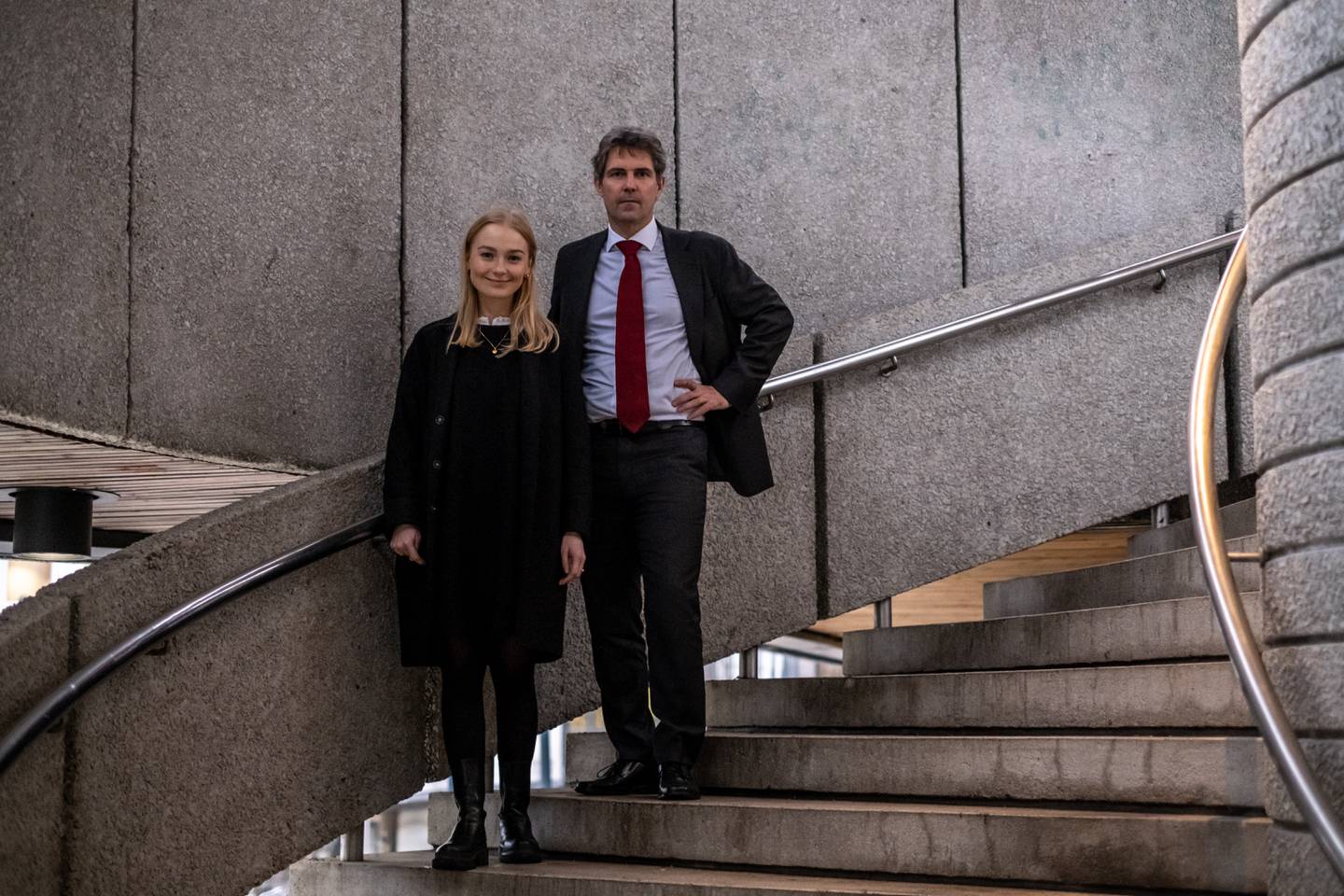 2022.11.03 Oslo. Advokater fra Schjodt firma, Thomas Horn og Eirin Tinnesand, som skal forsvare pro-bono sak av en Jehovas vitne utsatt for overgrep.