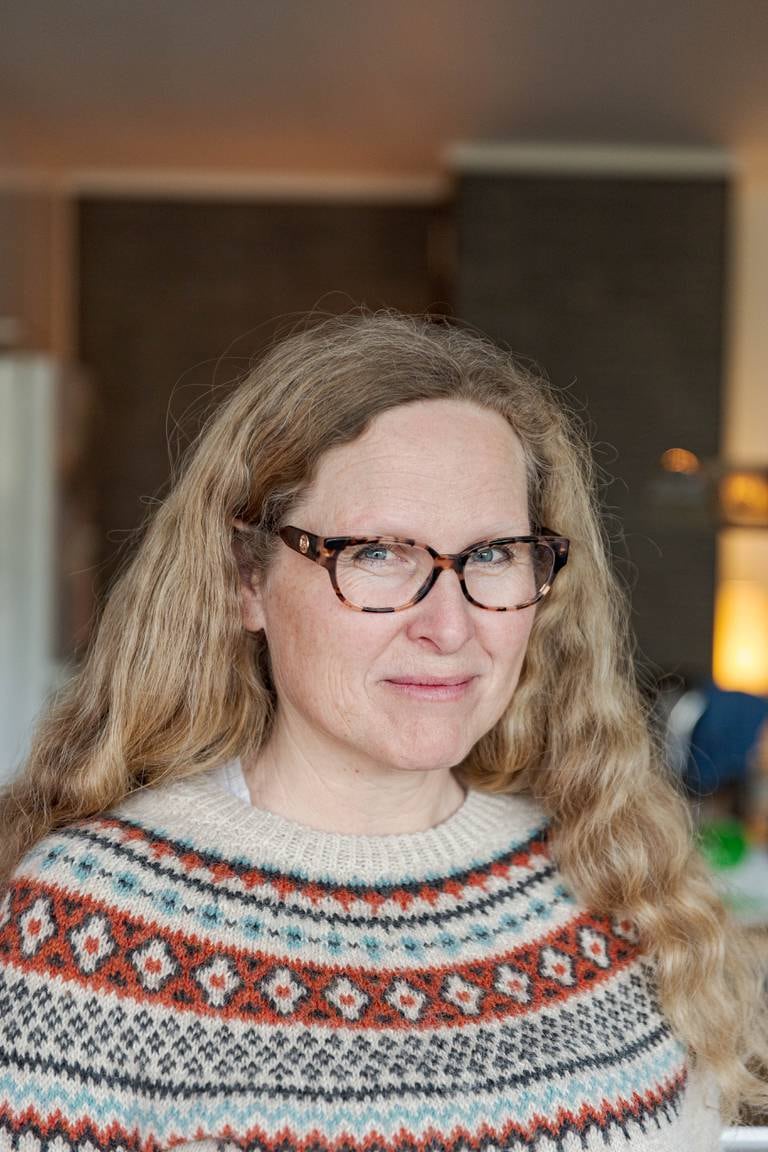 Anne Mari Schiager Topland. Nestformann i frikirken. I leiligheten på Ammerud i Oslo. 25022022. Foto Alf Simensen