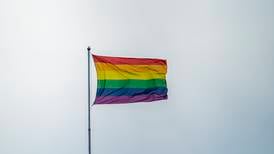 Regnbueflagg påtent i Seljord