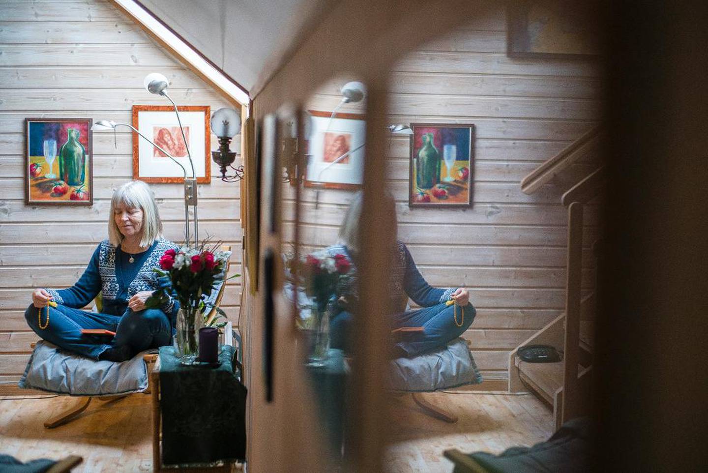 I et rekkehus på Skedsmo bor en av lederne i den norske grenen av Inayat Khans sufibevegelse. Hun heter Kirsten Arnesen og har tatt tilnavnet Alia etter at hun ble innviet i ordenen.