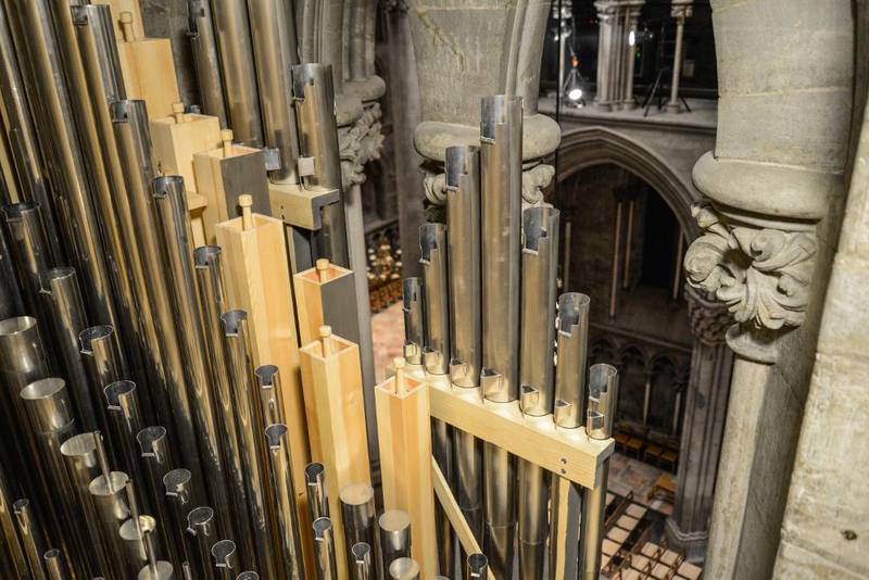 Orgel: Br. Torkildsen har bygd kororgelet i Nidarosdomen som Harald Rise framhever som «et internasjonalt trøndersk orgel». Blikk fra kororgelet oppe i triforiet.