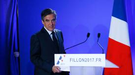 Fransk presidentkandidat nekter å trekke seg