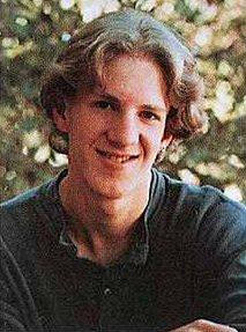 I Columbine-massakren drepte Dylan Klebold (bildet) og Eric Harris tolv medelever og en lærer ved Columbine High School i Littleton i Colorado i USA, før de tok sine egne liv.