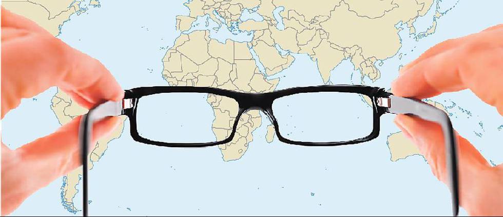 Hvilke briller betrakter vi verden og mennesker gjennom? Det er klokt å lytte til andres erfaringer.