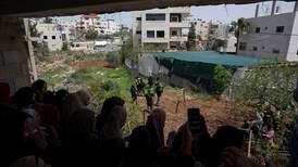 Palestiner drept sør i Israel etter å ha knivstukket politimann
