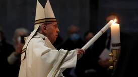 Pavens påskebudskap: Ikke mist håpet