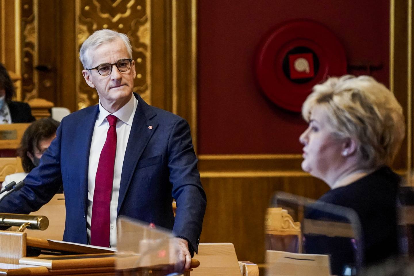 Ap-leder Jonas Gahr Støre (Ap) ligger an til å overta statsministerposten fra Erna Solberg ved valget om tre måneder. Foto: Lise Åserud / NTB