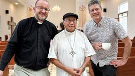 Biskop Gomez utfordret landets mektigste