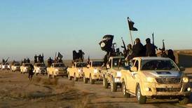 IS taper på slagmarken, men terrorforsker advarer