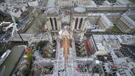 Fullt trykk i arbeidet med å gjenreise Notre-Dames fasade innen neste års OL