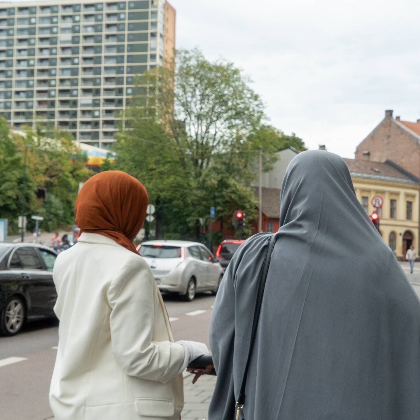 Hijab debatt med folk på Grønland/Tøyen etter Christian Tybring-Gjedde(FrP) uttalelse/sak.