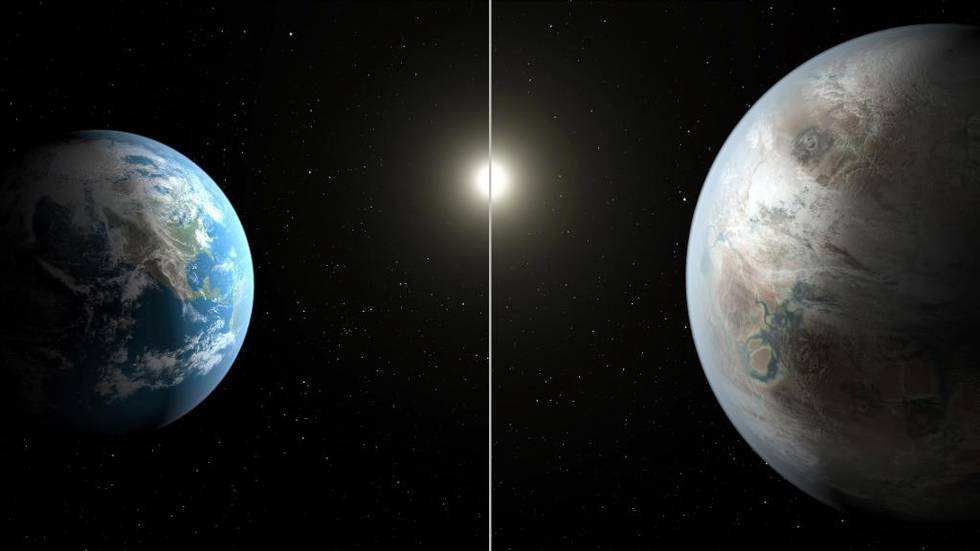 Planeten­ Kepler-452b (til høyre) er så lik jorda at forskerne ser det som sannsynlig at det kan f­innes liv på den. På NASAs nettside betegnes­ som jordas større og ­eldre søsken­barn. Bildet er en tenkt framstilling, forskerne vet verken om den har hav eller kontinenter.