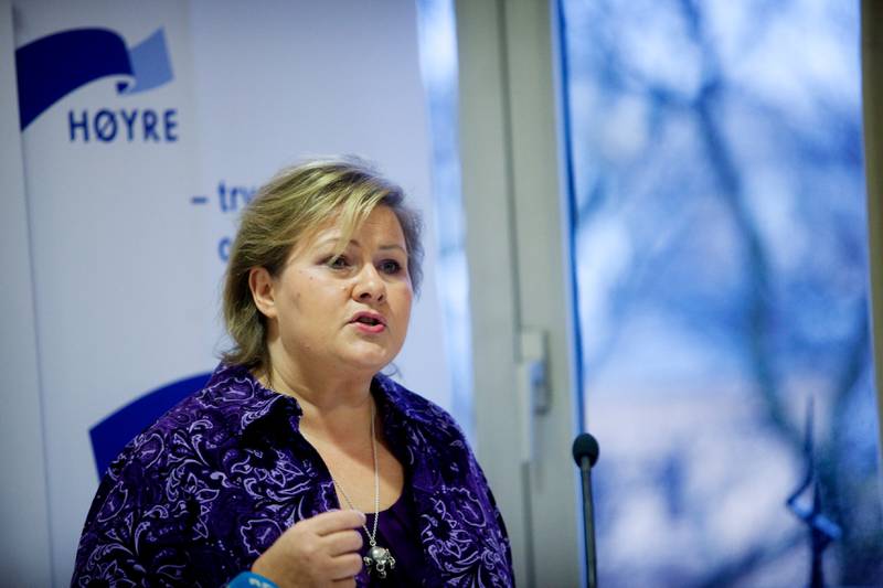 Erna Solberg på Høyres sentralstyremøte i 2009. Samme året gikk hun ut og sa at det ville være skadelig for partiet om den offentlige debatten om hvem skulle være Høyres statsministerkandidat, trakk ut. 