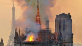 Sigarettglo eller elektrisk feil kan ha startet brannen i Notre-Dame