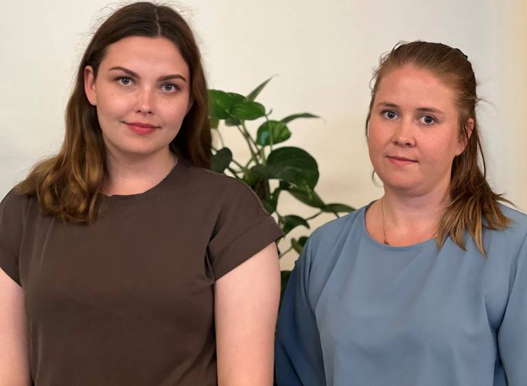 Farlig rusromantikk fra Venstre, skriver Andrine Seppola, fungerende leder i Senterungdommen (til venstre) og Dorthea Elverum, organisatorisk nestleder i Senterungdommen