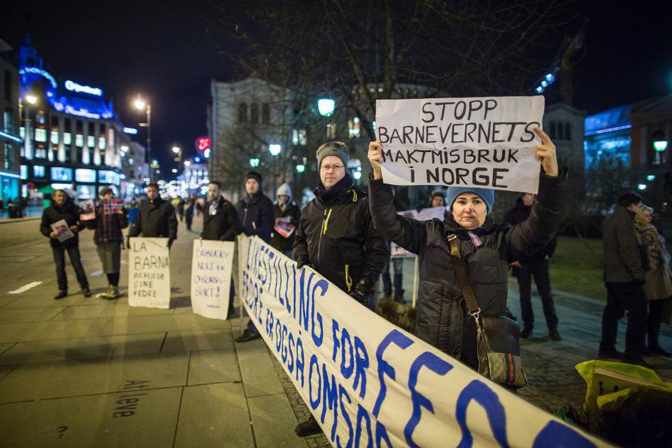 Protests against the Norwegian CPS (barnevernet) outside the Norwegian parliament (Stortinget) on the 4th of January 2016.