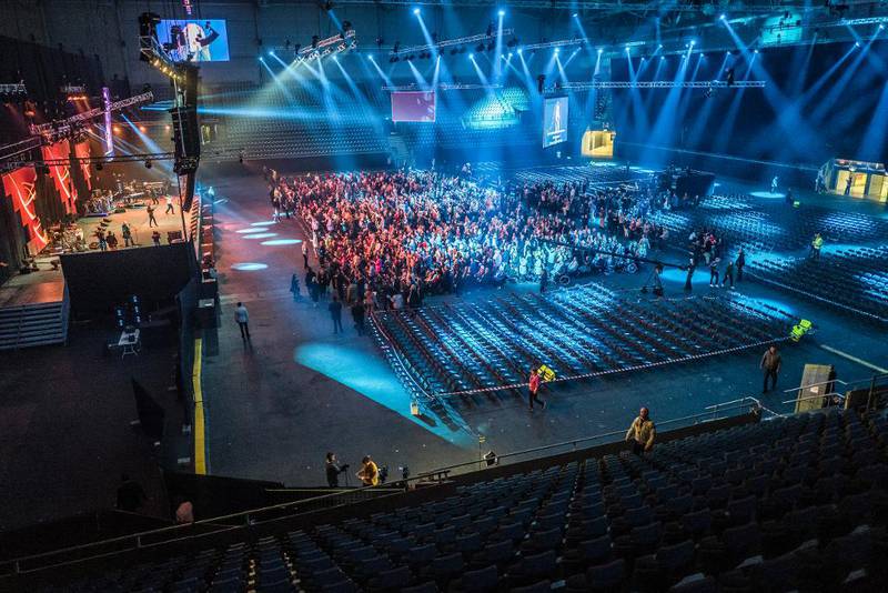 I mai 2016 arrangerte TV Visjon Norge en tre dagers lang konferanse kalt «Jesus helbreder i dag» i Telenor Arena på Fornebu. Den amerikanske predikanten Guillermo Maldonado var hovedtaler.
