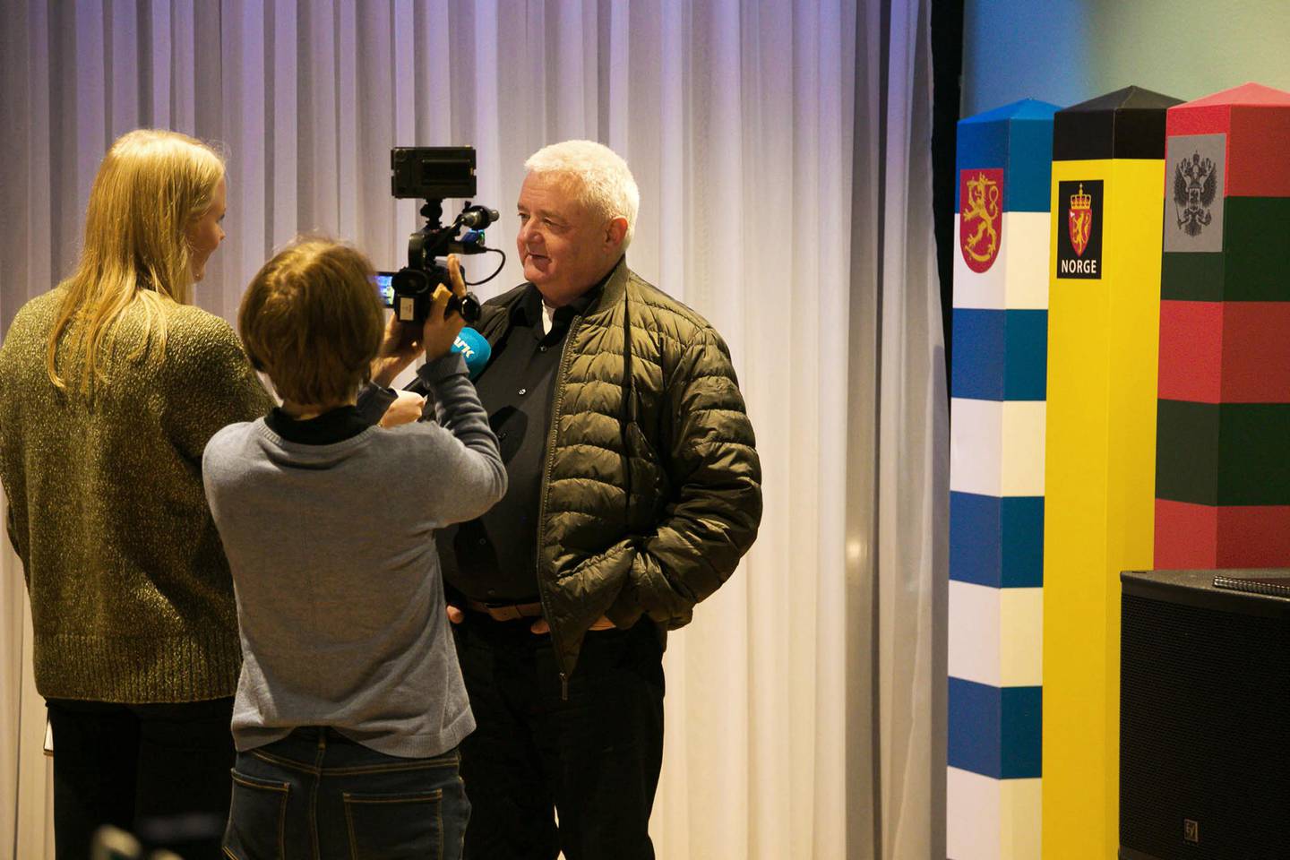 SISTE: Frode Berg blir intervjuet av NRK Finnmark. Nå håper han det meste av medietrykket vil gi seg.