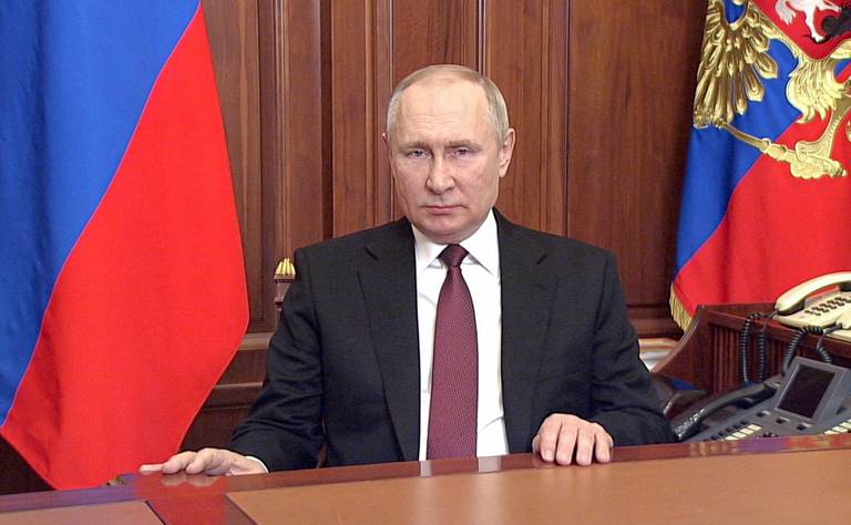 Vladimir Putin under talen der han kom med begrunnelsen for Russlands angrep på Ukraina. Foto: Russian Presidential Press Service via AP / NTB