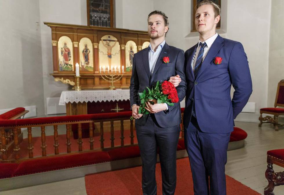 30. januar vedtok Kirkemøtet en liturgi som gjør det mulig for likekjønnede å gifte seg i Den norske kirke.