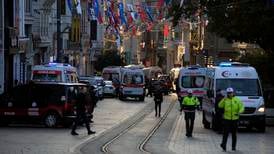 Minst seks drept og 53 såret i eksplosjonen i Istanbul