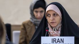 FN-råd beordrer internasjonal gransking av Irans maktbruk