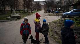 FN: Nesten to tredeler av Ukrainas barn er drevet på flukt