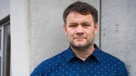 Arne Viste presser fram nye straffesaker – anmelder sitt eget selskap igjen