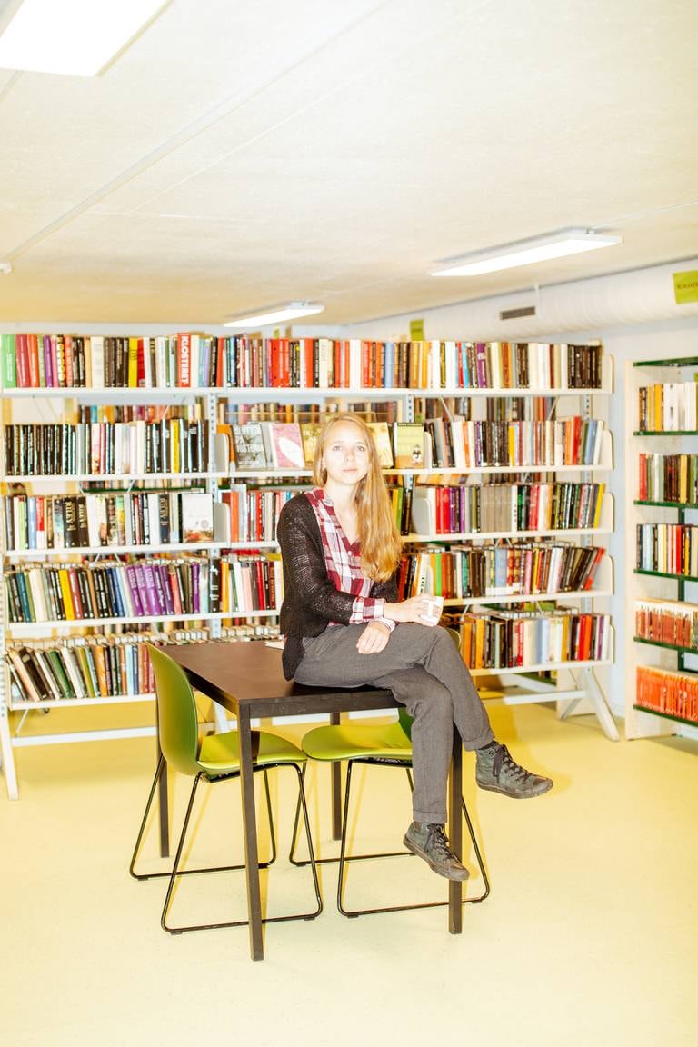 19.05.22 Ina Synøve Borsheim, ved Svelvik bibliotek. Til sak om at bibliotekenes uavhengighet utfordres.