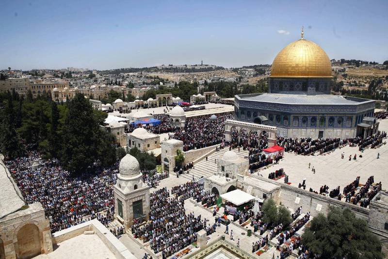 På sitt første utenlandsbesøk som president reiser Donald Trump neste uke til Jerusalem, et religiøst sentrum for både jøder, kristne og muslimer. Den symboltunge turen starter i sunnimuslimske Saudi-Arabia, og fortsetter fra Jerusalem til Roma og Vatikanet.