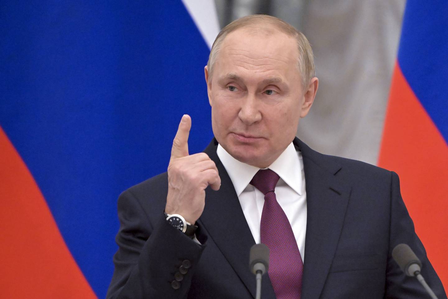 Bildet viser Russlands president Vladimir Putin som snakker. Foto: Sergey Guneev, Sputnik, Kreml / AP / NTB