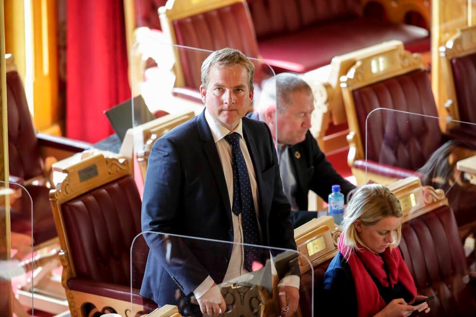 Stortingsrepresentant (H) Sveinung Stensland reagerer på oppmodinga frå Mellomkyrkjeleg råd til regjeringa om å snarast mogeleg avslutte leitinga etter olje.