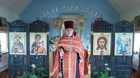 Ukrainske Dmytro er prest i Den russisk-ortodokse kirke: – Vi er redde