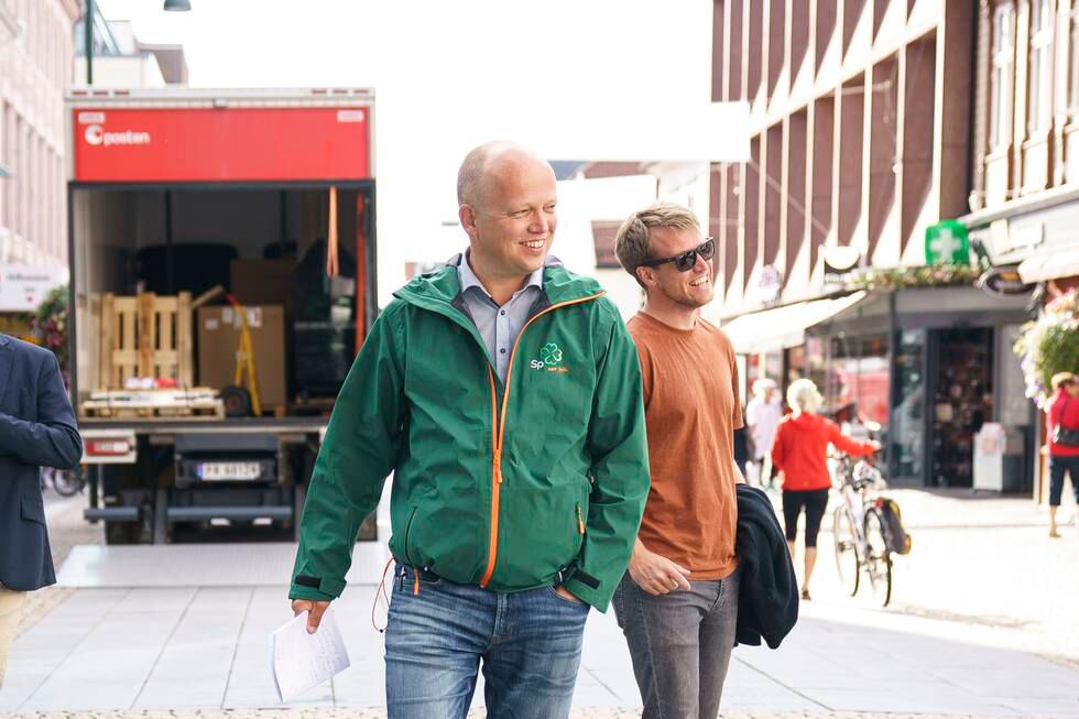 Senterpartiets leder Trygve Slagsvold Vedum på valgkamp i Kristiansand. Lars Vangen.