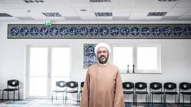 – Imam-utdanning først om flere tiår