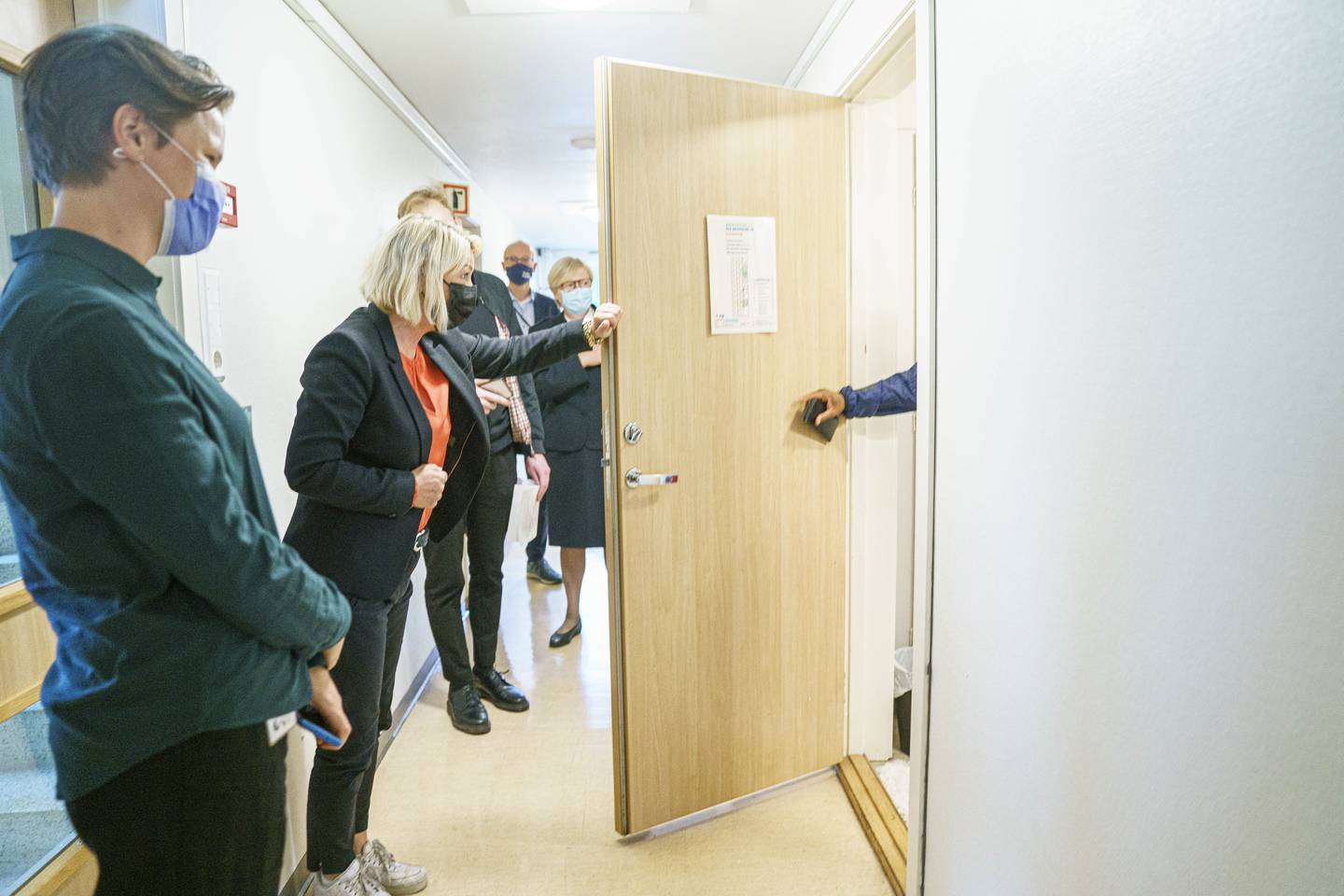 Justis- og beredskapsminister Monica Mæland (H) besøker Frelsesarmeens institusjon, Elevator på Alnabru i Oslo.
