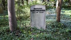 Nynazist ble begravet på gammel jødisk grav