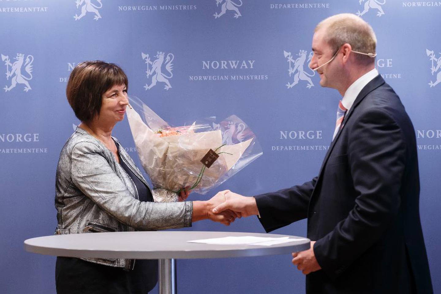 I september i fjor ble Sigrun Vågeng utnent som ny Nav-direktør etter Joakim Lystad. Arbeids- og sosialminister Robert Eriksson ønsket henne velkommen. 