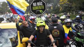 Tusenvis demonstrerte mot økte drivstoffpriser i Colombia